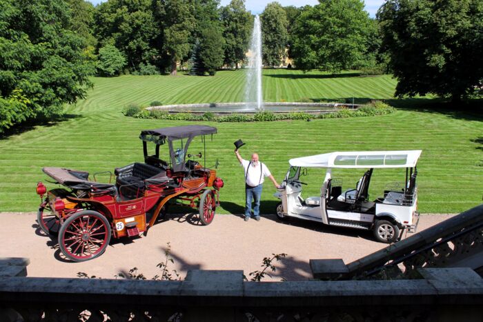 E-Kutsche und E-TukTuk im Schlosspark Altenstein